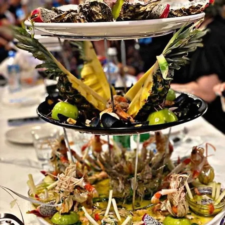 Hotel Fish Time *